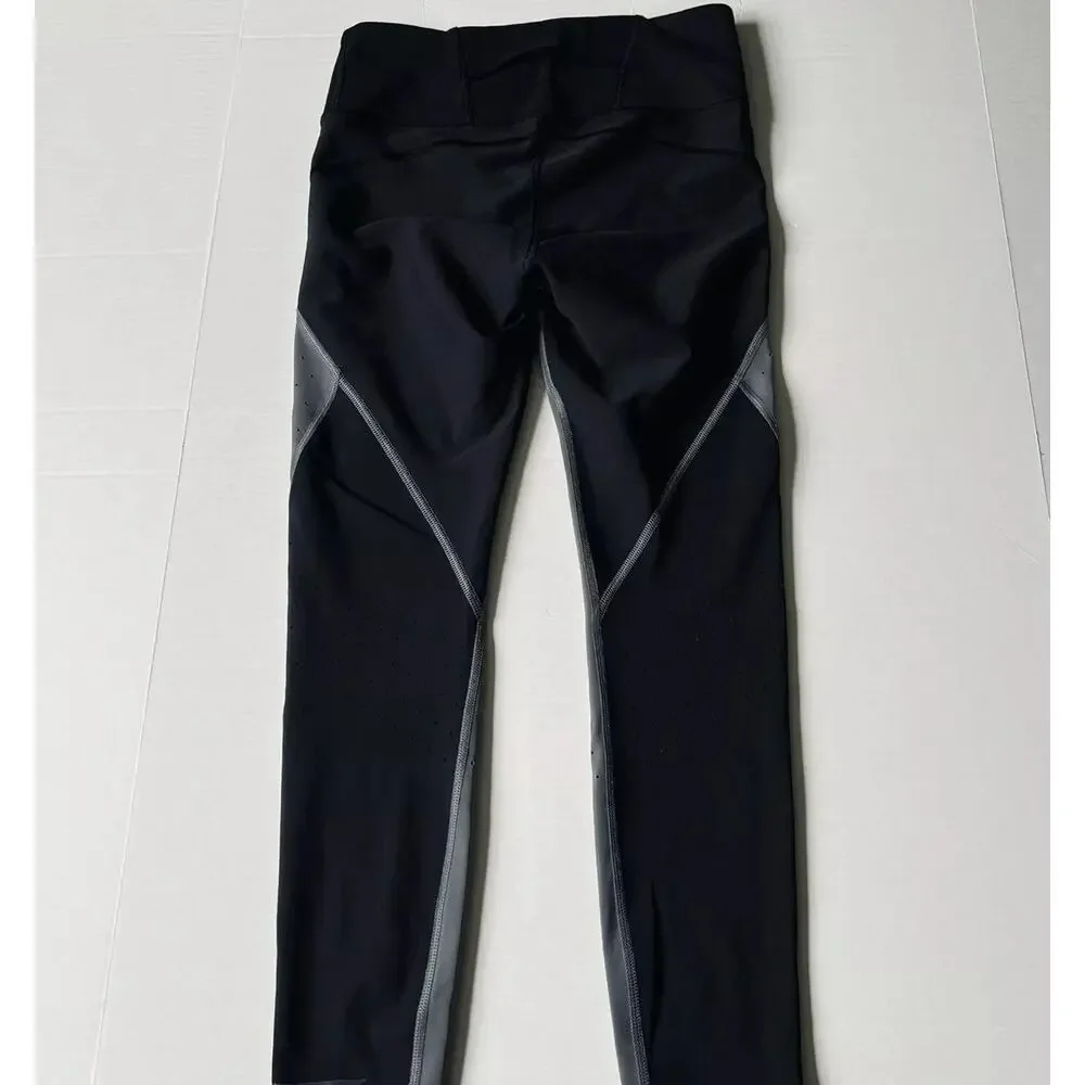 Athleta Sz S Colorblock Salutation Black Gray EXCELLENT